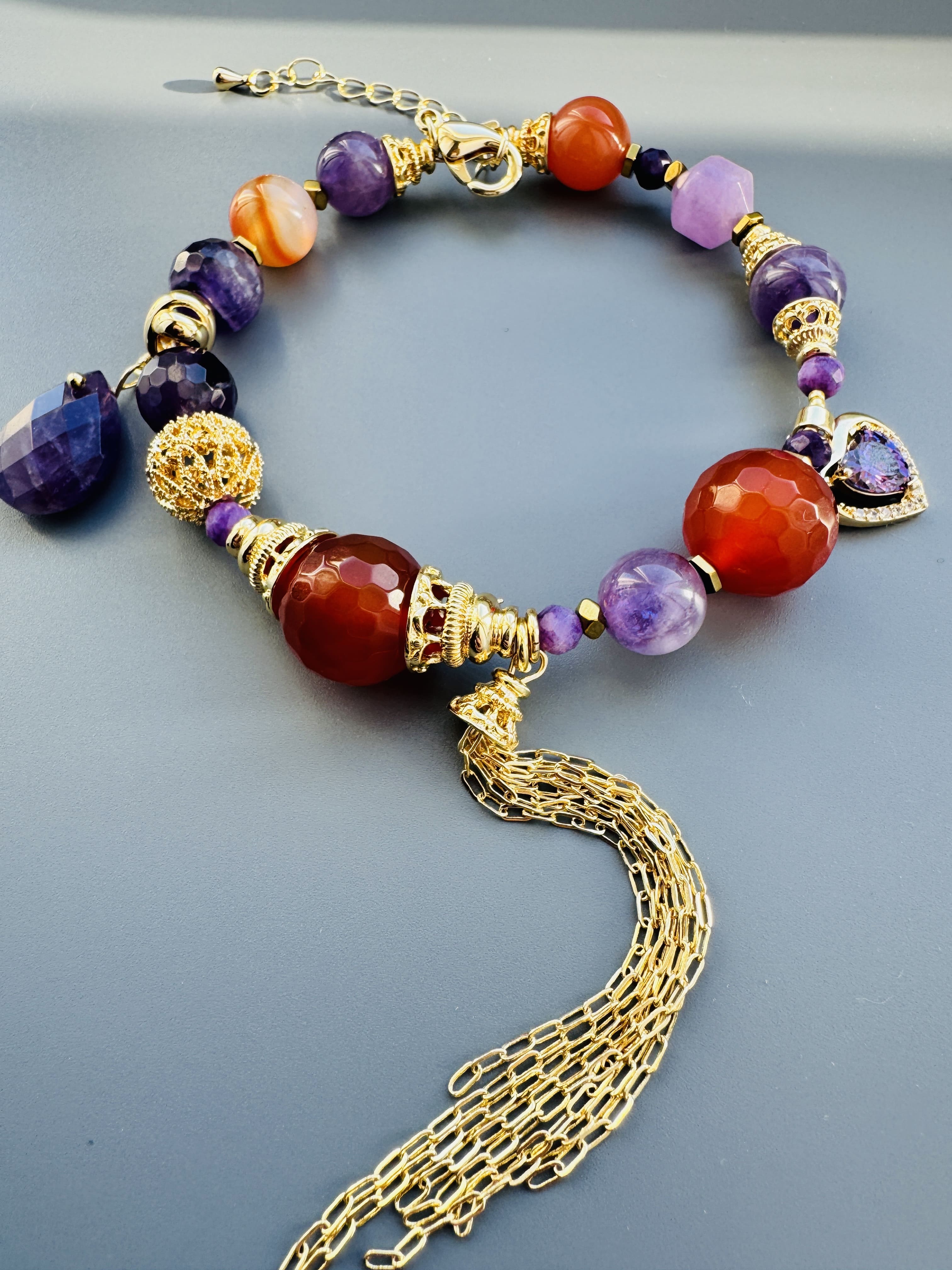 Браслет «BALI» с сердоликом и аметистами