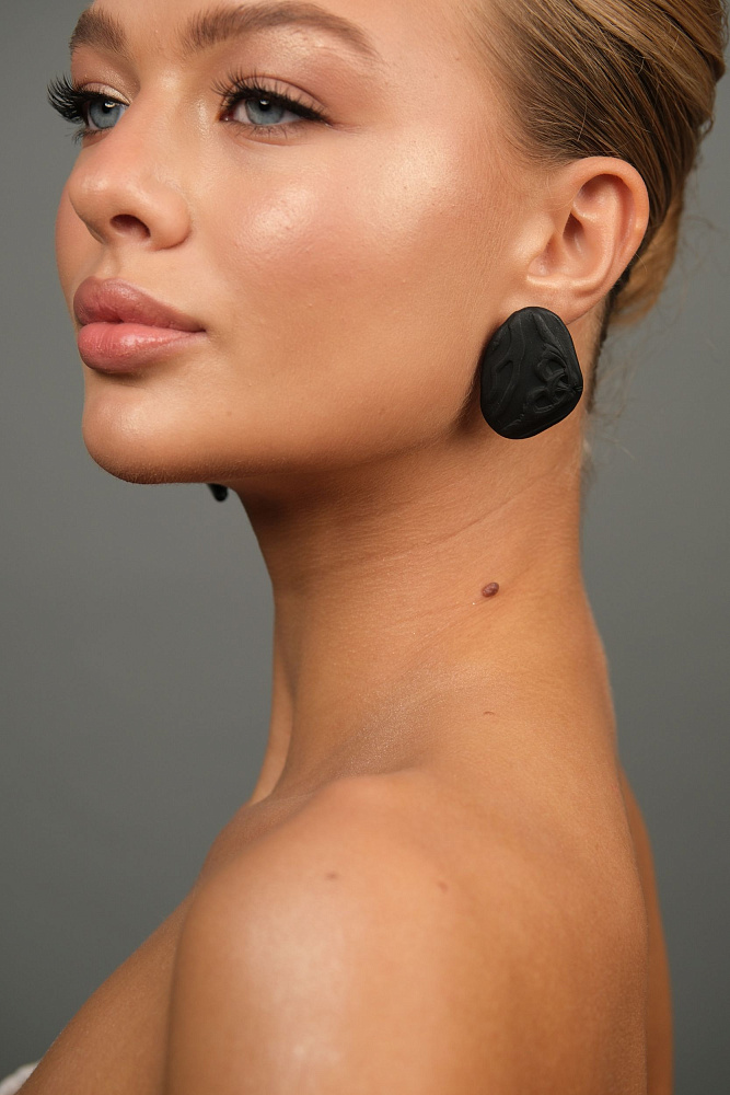 Серьги и кольцо «Фарфоровый цветок». Чёрный цвет  - фото 4