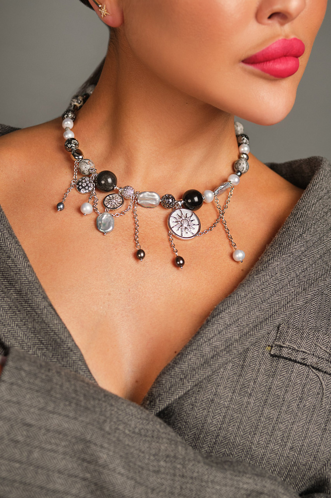 Колье «Серебряная звезда» с чёрным жемчугом и обсидианом